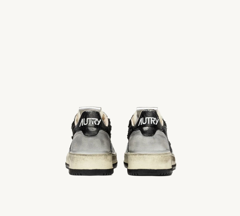 SUPER VINTAGE SNEAKERS